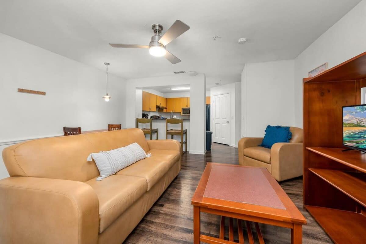 Budget Friendly Sleeps 8 Discounts Available Apartment *
