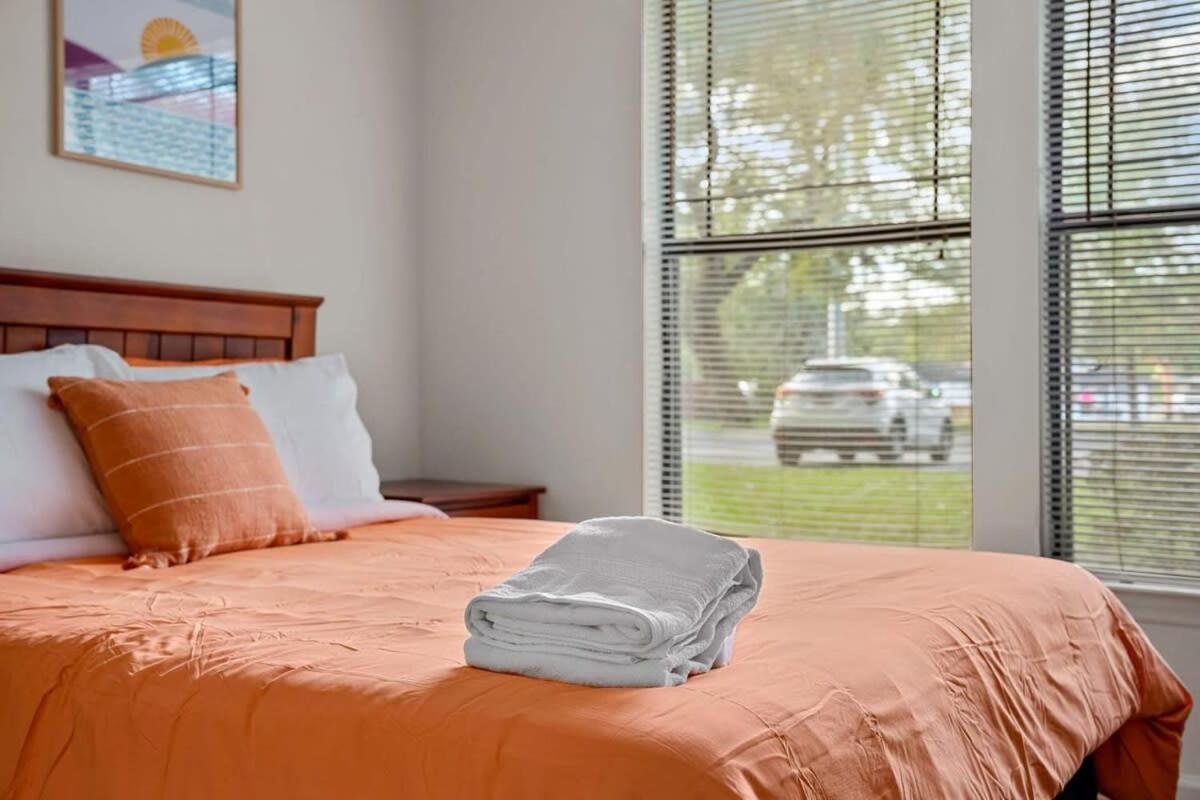 Budget Friendly Sleeps 8 Discounts Available
